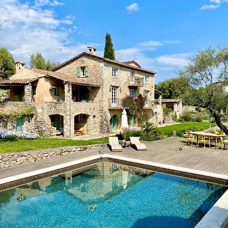 L'Effrontee Bed & Breakfast Турет-сюр-Лу Екстериор снимка